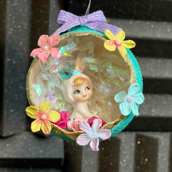 Handcrafted Refurbished Xmas Ball Easter Ceramic Bunny Girl Decorative Glitter - Picture 4 of 12